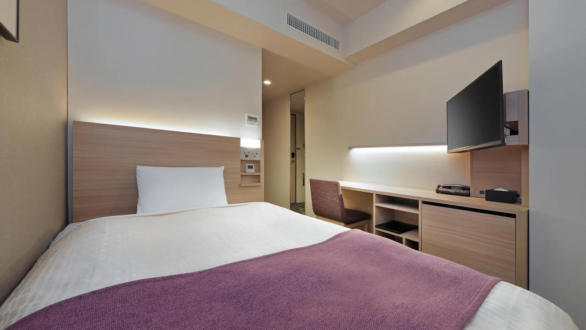 Keio Presso Inn Tokyo Kudanshita 3*,  Japan